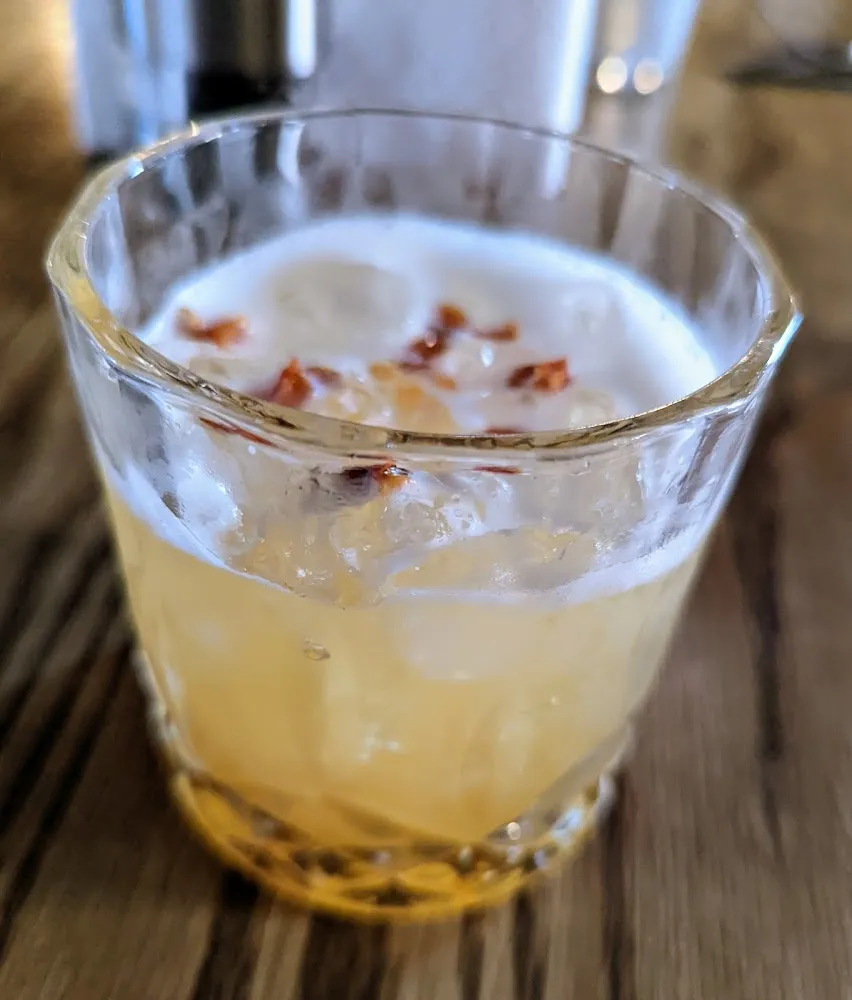 Peach Whiskey Sour